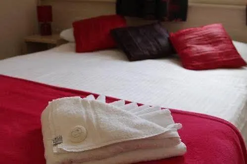 The Melville Hotel - Central Location Blackpool Reino Unido